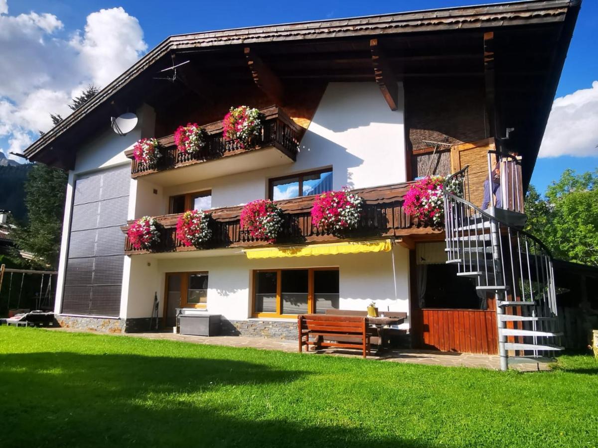 Haus Maria Larcher Бах Екстериор снимка